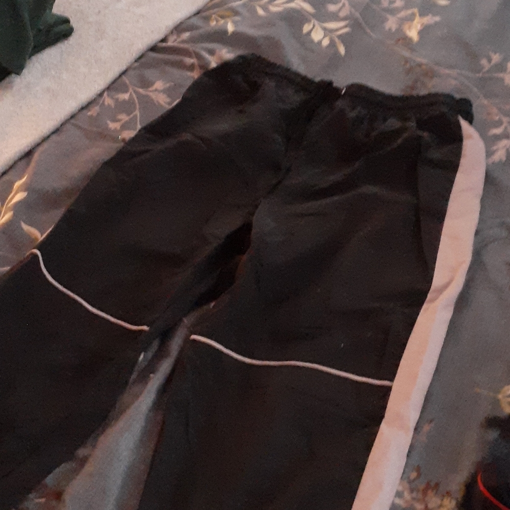 Pants - Picture 3 of 4